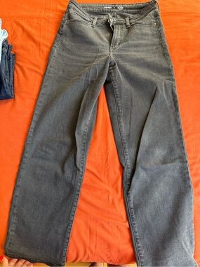 Old Navy women’s Black loose jeans